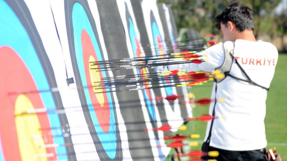 Milli okçular Dünya Kupası’nda yarışacak