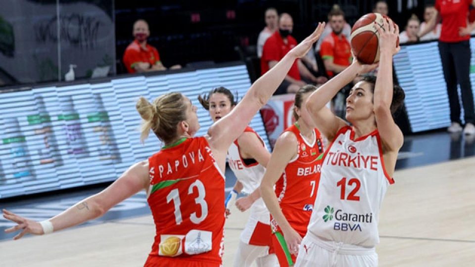 Potanın Perileri Belarus karşısında galip